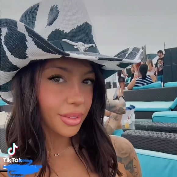 Cow Print Straw Cowboy Hat - Picture 2 of 6